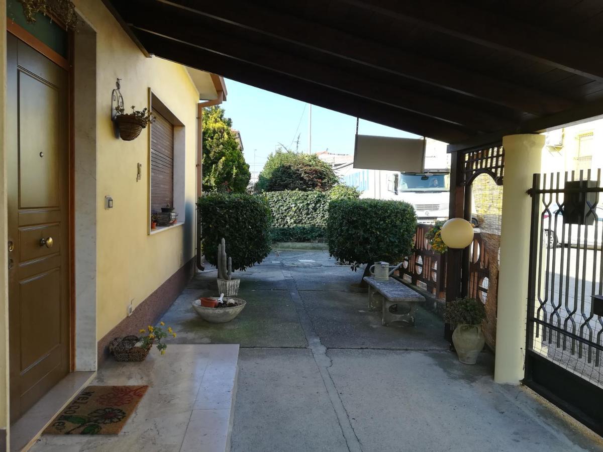 Casa Licinia Lägenhet San Giovanni Teatino Exteriör bild